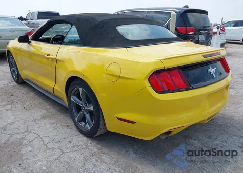 2016 Ford Mustang V6 z USA, uszkodzony, nr VIN 1FATP8EM6G5216232